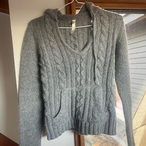 lululemon athletica Gray Cable Knit V-Neck Hoodie Sweater